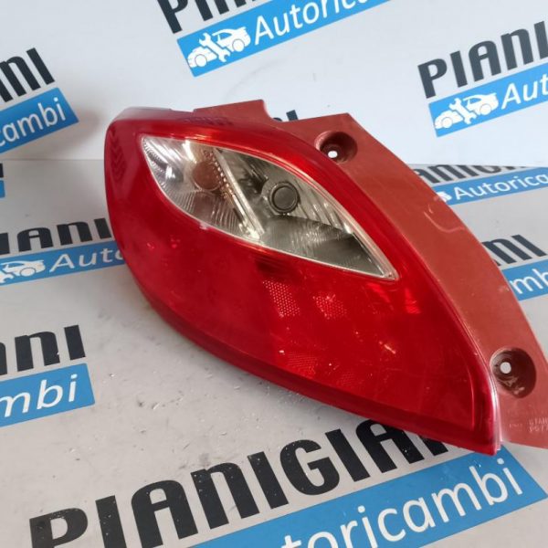 Faro Posteriore Sinistro Mazda 2 2012