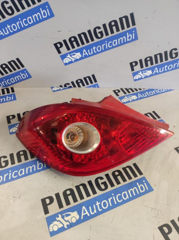 Faro Posteriore Sinistro Opel Corsa D 2011