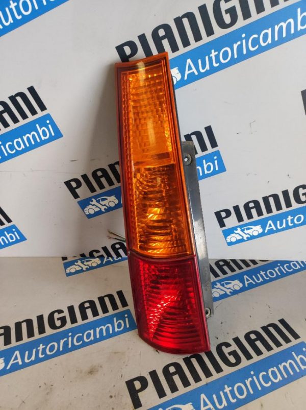 Faro Posteriore Sinistro Subaru Justy 2008