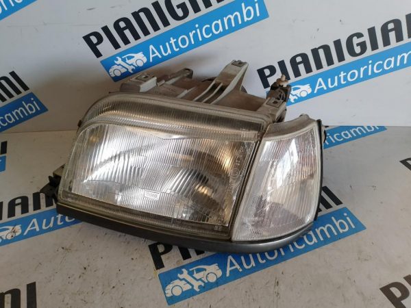 Faro Anteriore Sinistro Renault Clio 1994