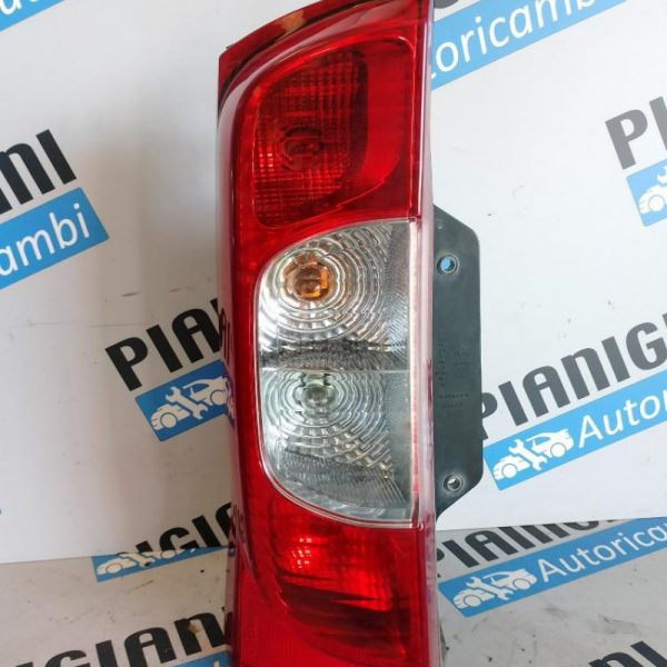 Faro Posteriore Sinistro Peugeot Bipper 2009