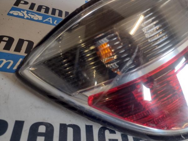 Faro / Fanale Posteriore Sinistro Opel Astra H Berlina