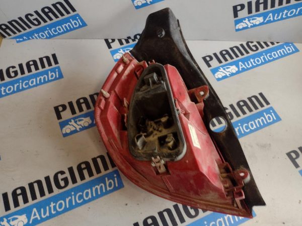 Faro / Fanale Posteriore Destro Renault Clio 2010