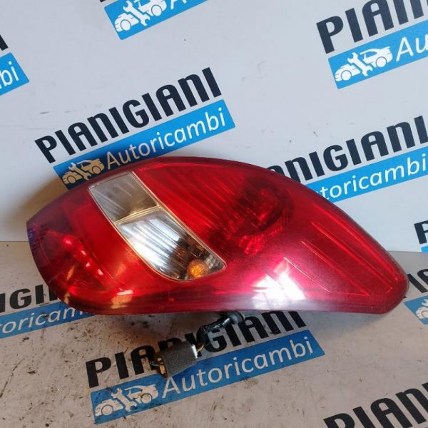 Faro Posteriore Destro Hyundai i20 2010