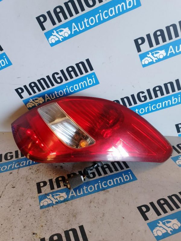 Faro Posteriore Destro Hyundai i20 2010