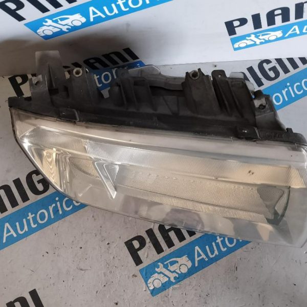 Faro Anteriore Destro Skoda Fabia 2006