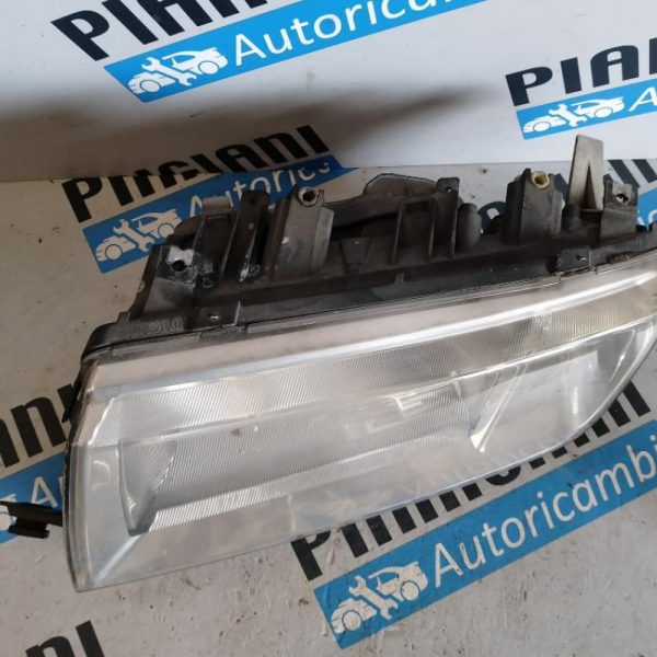 Faro Anteriore Sinistro Skoda Fabia 2006