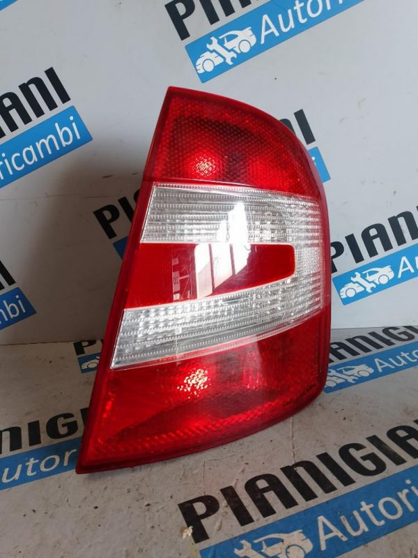 Faro Posteriore Destro Skoda Fabia 2006