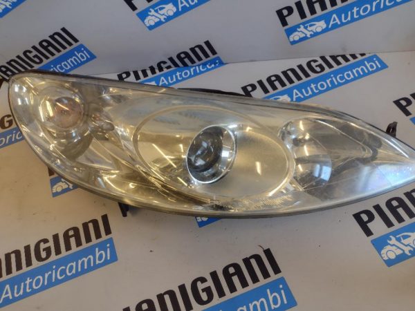 Faro / Proiettore Anteriore Destro Peugeot 407 2004