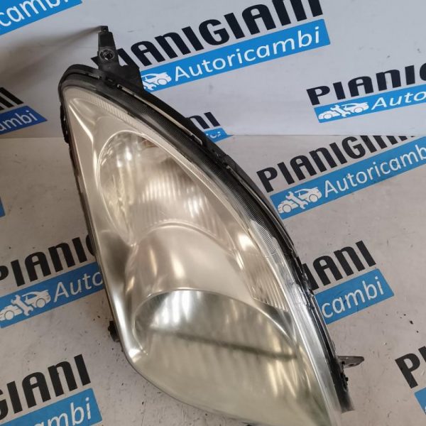 Faro Anteriore Destro Suzuki Swift 2005