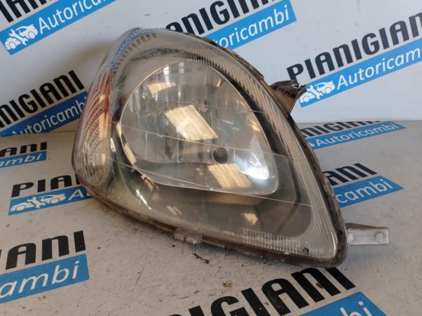 Faro Anteriore Destro Toyota Yaris 2001