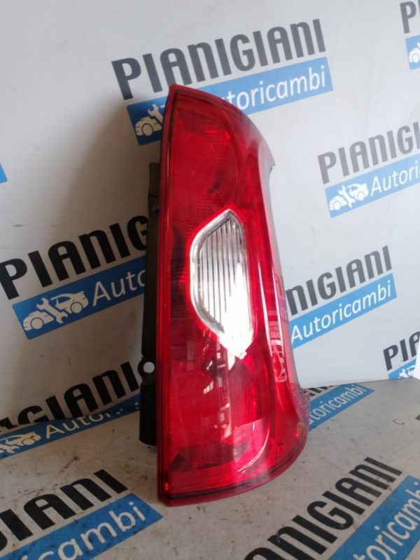 Faro Posteriore Destro Fiat Panda 2014