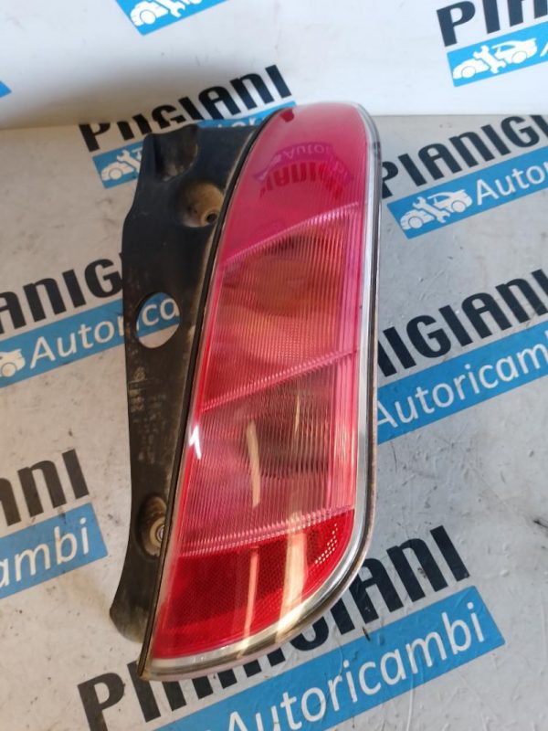 Faro Posteriore Destro Lancia Ypsilon 2005