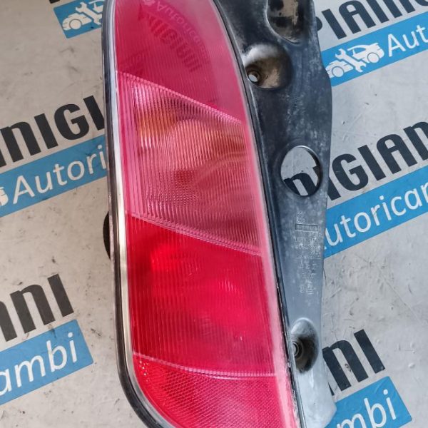 Faro Posteriore Sinistro Lancia Ypsilon 2005