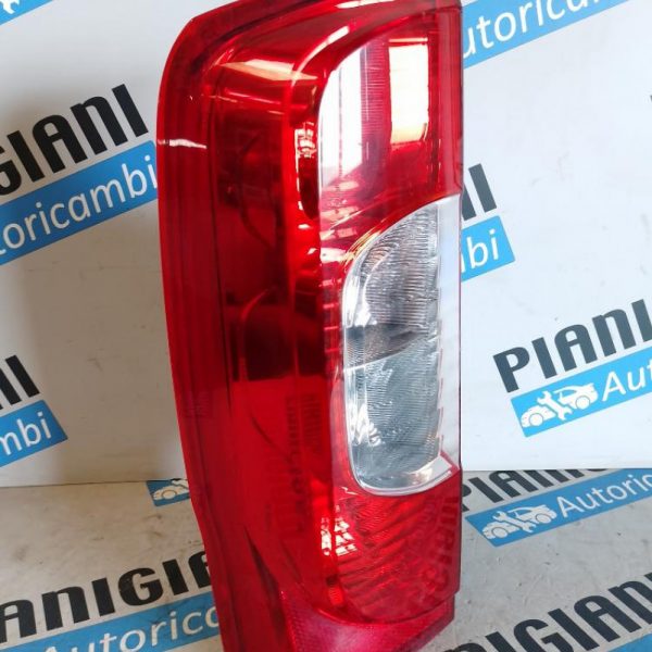 Faro Posteriore Sinistro Peugeot Bipper 2010