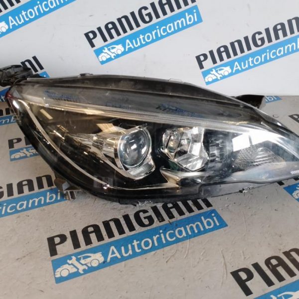 Faro Anteriore Destro Peugeot 308 SW 2019