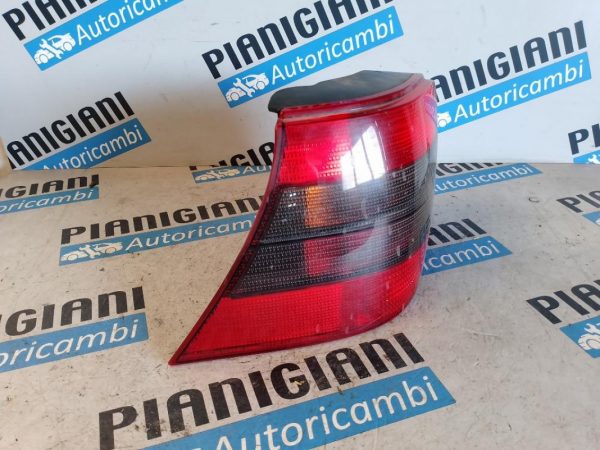 Faro Posteriore Sinistro Volkswagen Golf IV 2001