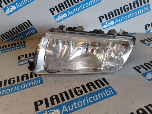 Faro Anteriore Sinistro Skoda Fabia 2001