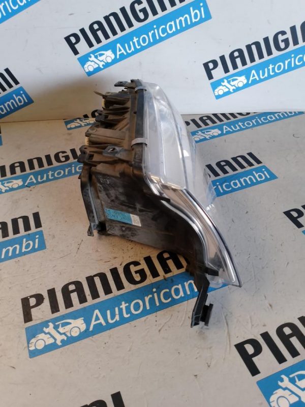 Faro Anteriore Sinistro Skoda Fabia 2001