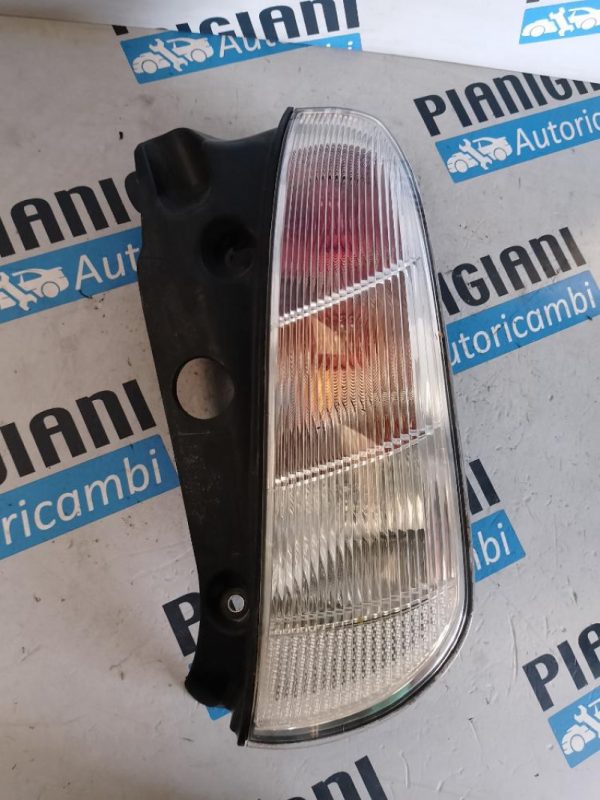 Faro Posteriore Destro Lancia Ypsilon 2007