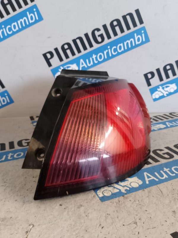 Faro Posteriore Destro Mitsubishi Colt 2008