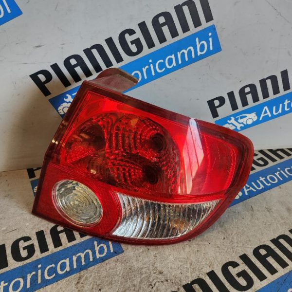 Faro Posteriore Destro Hyundai Getz 2003