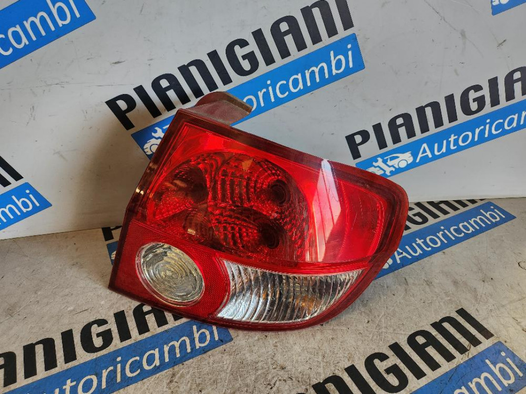 Faro Posteriore Destro Hyundai Getz 2003