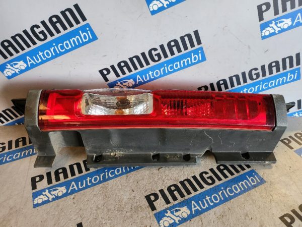 Faro Posteriore Sinistro Renault Trafic 2009