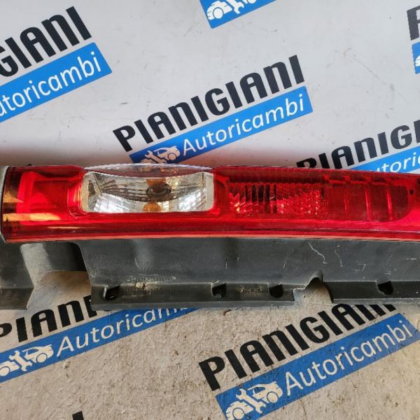 Faro Posteriore Sinistro Renault Trafic 2009