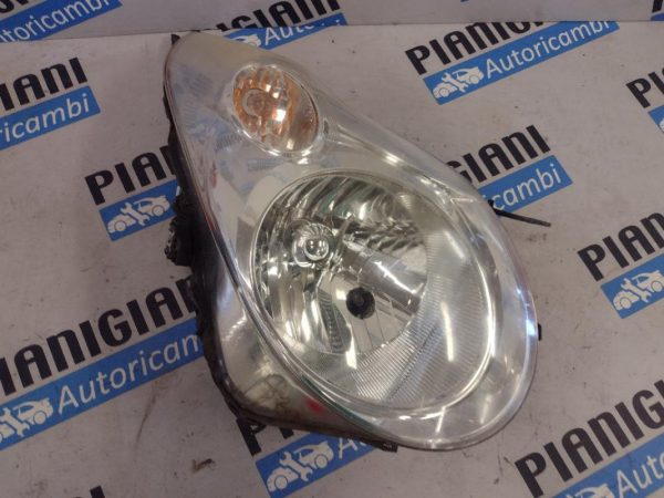 Faro Anteriore Destro Suzuki Alto 2012