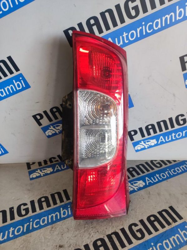 Faro Posteriore Destro Fiat Fiorino 2011