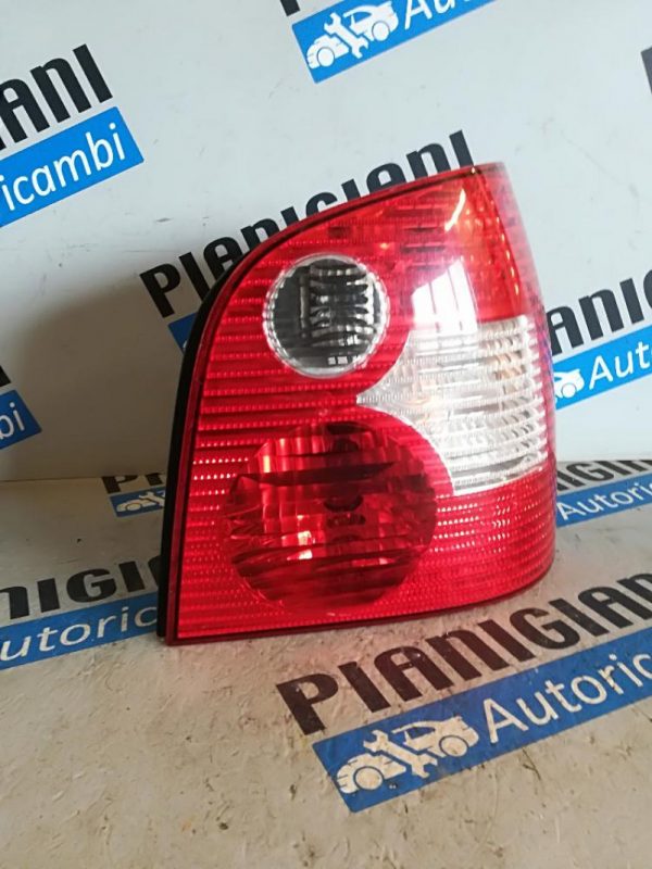 Faro Posteriore Destro Volkswagen Polo 2004