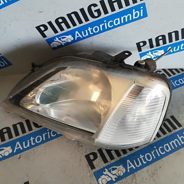 Faro Anteriore Sinistro Dacia Logan 2006