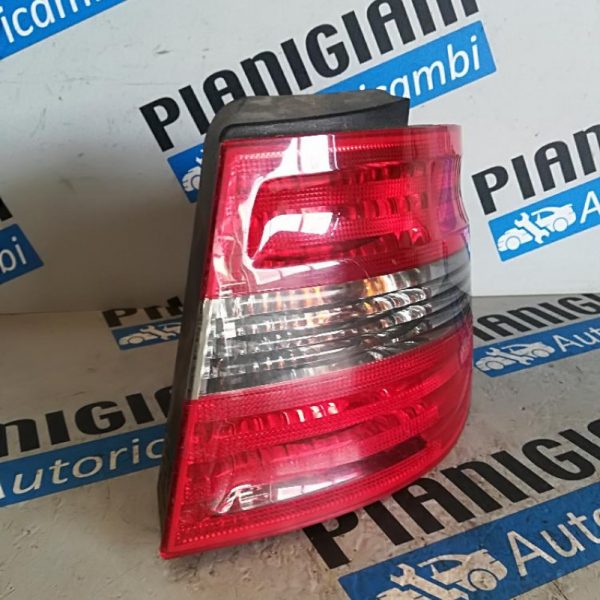 Faro Posteriore Destro Mercedes-Benz Classe B 2011