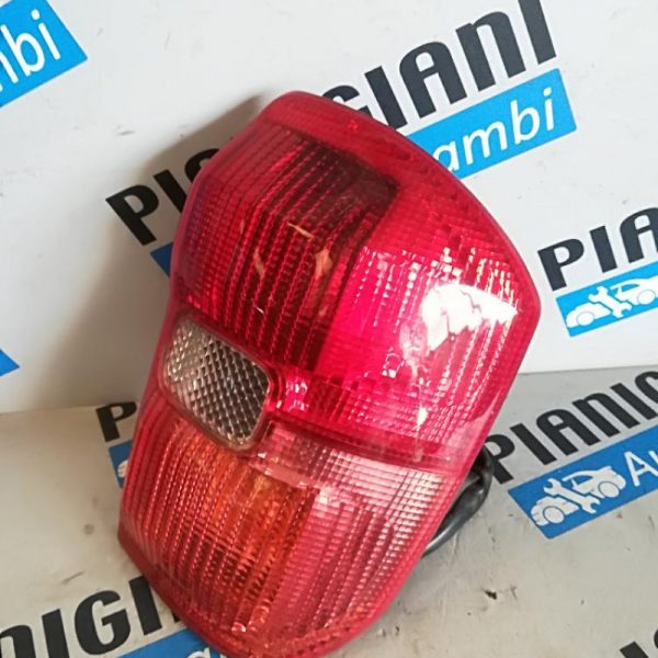 Faro Posteriore Destro Toyota RAV4 2003