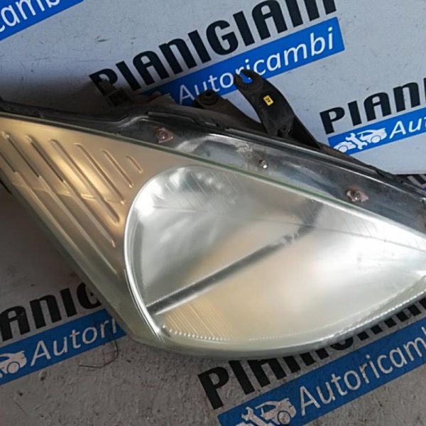 Faro Anteriore Destro Ford Focus 2000