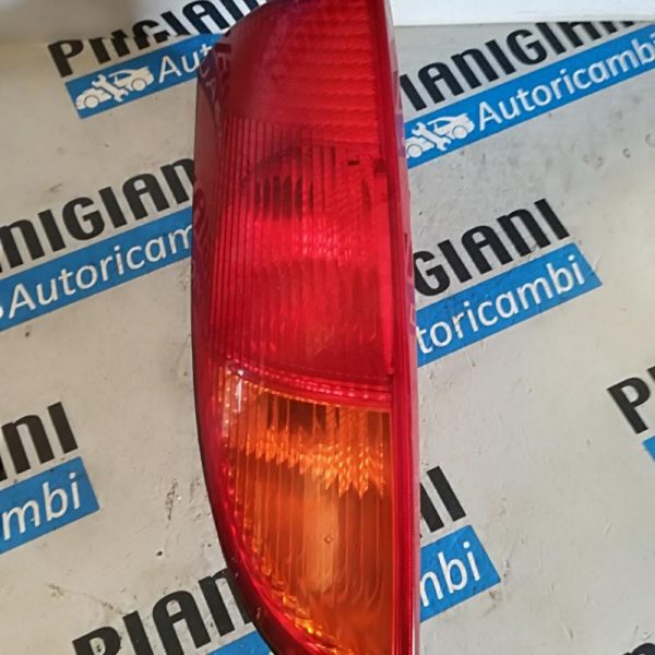 Faro Posteriore Sinistro Ford Focus 2000