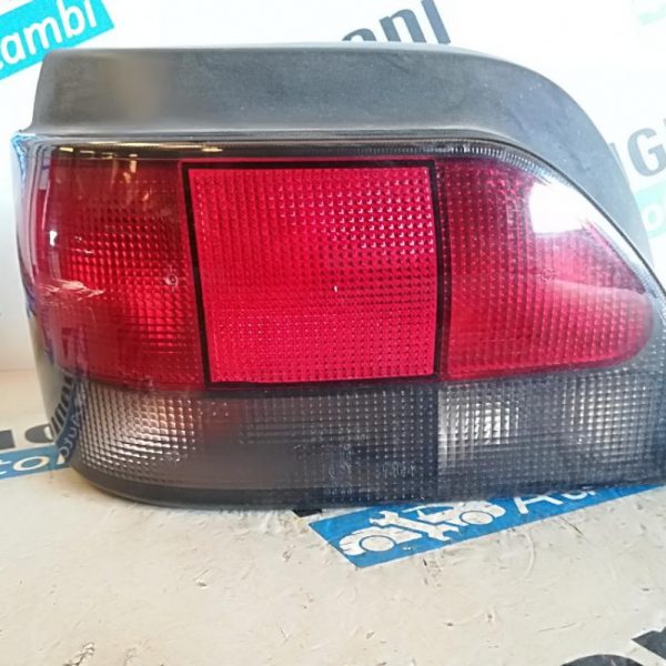 Faro Posteriore Sinistro Renault Clio 1998