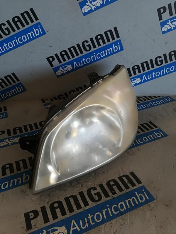 Faro Anteriore Sinistro Hyundai Getz 2004