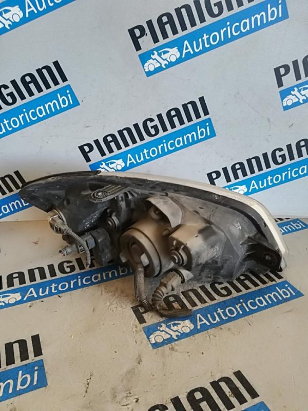 Faro Anteriore Sinistro Hyundai Getz 2004