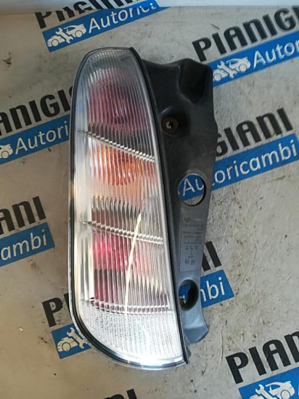 Faro Posteriore Sinistro Lancia Ypsilon 2007