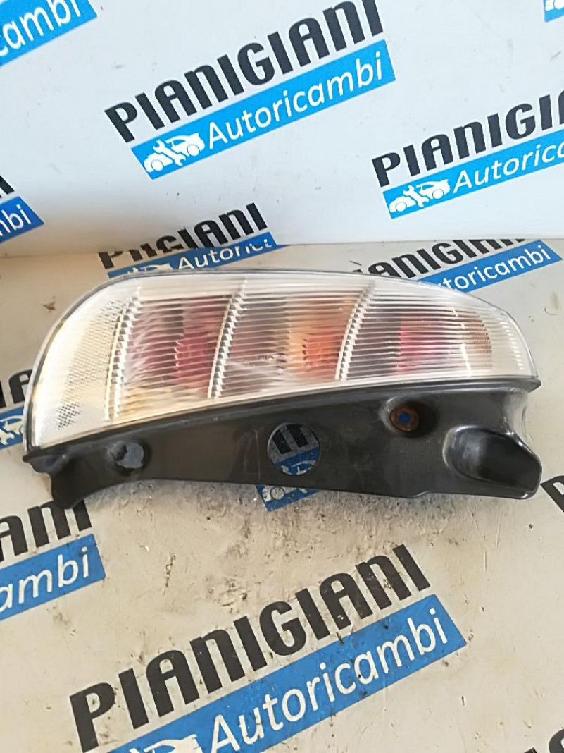 Faro Posteriore Sinistro Lancia Ypsilon 2007