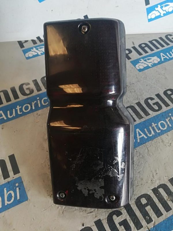 Faro Posteriore Daihatsu Feroza 2005