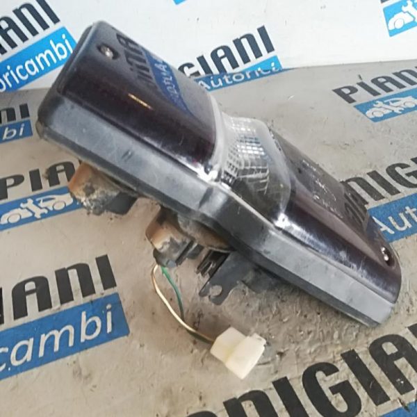 Faro Posteriore Sinistro Daihatsu Feroza 1995