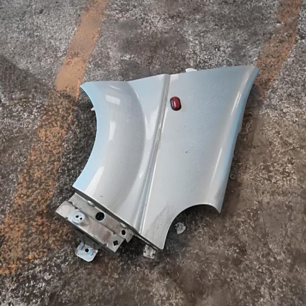 Parafango Anteriore Destro Renault Trafic 2002