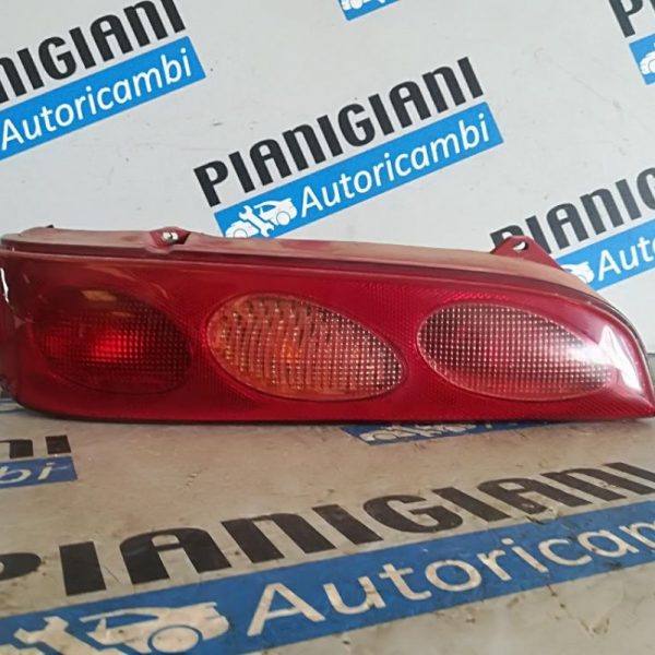 Faro Posteriore Sinistro Fiat 600 2004