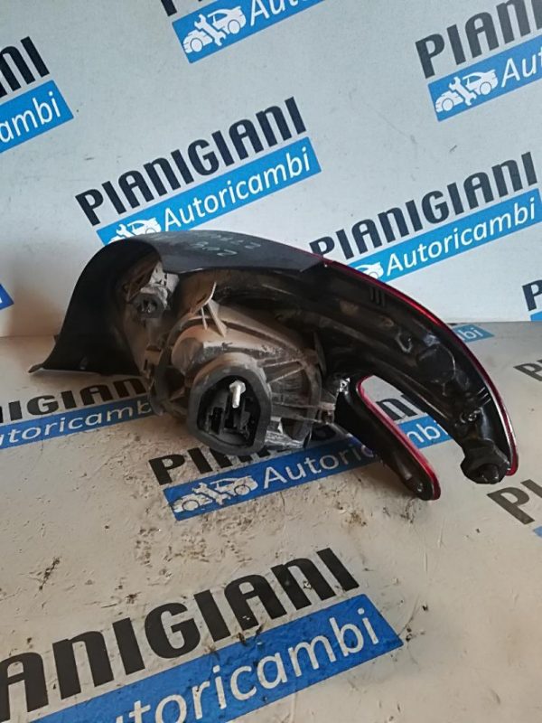 Faro Posteriore Sinistro Peugeot 208 2019