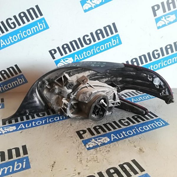 Faro Posteriore Sinistro Peugeot 208 2019