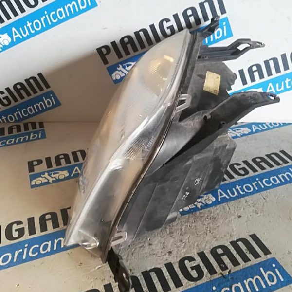 Faro Anteriore Destro Ford Fusion 2005