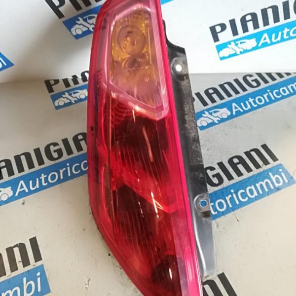 Faro Posteriore Sinistro Fiat Grande Punto 2006